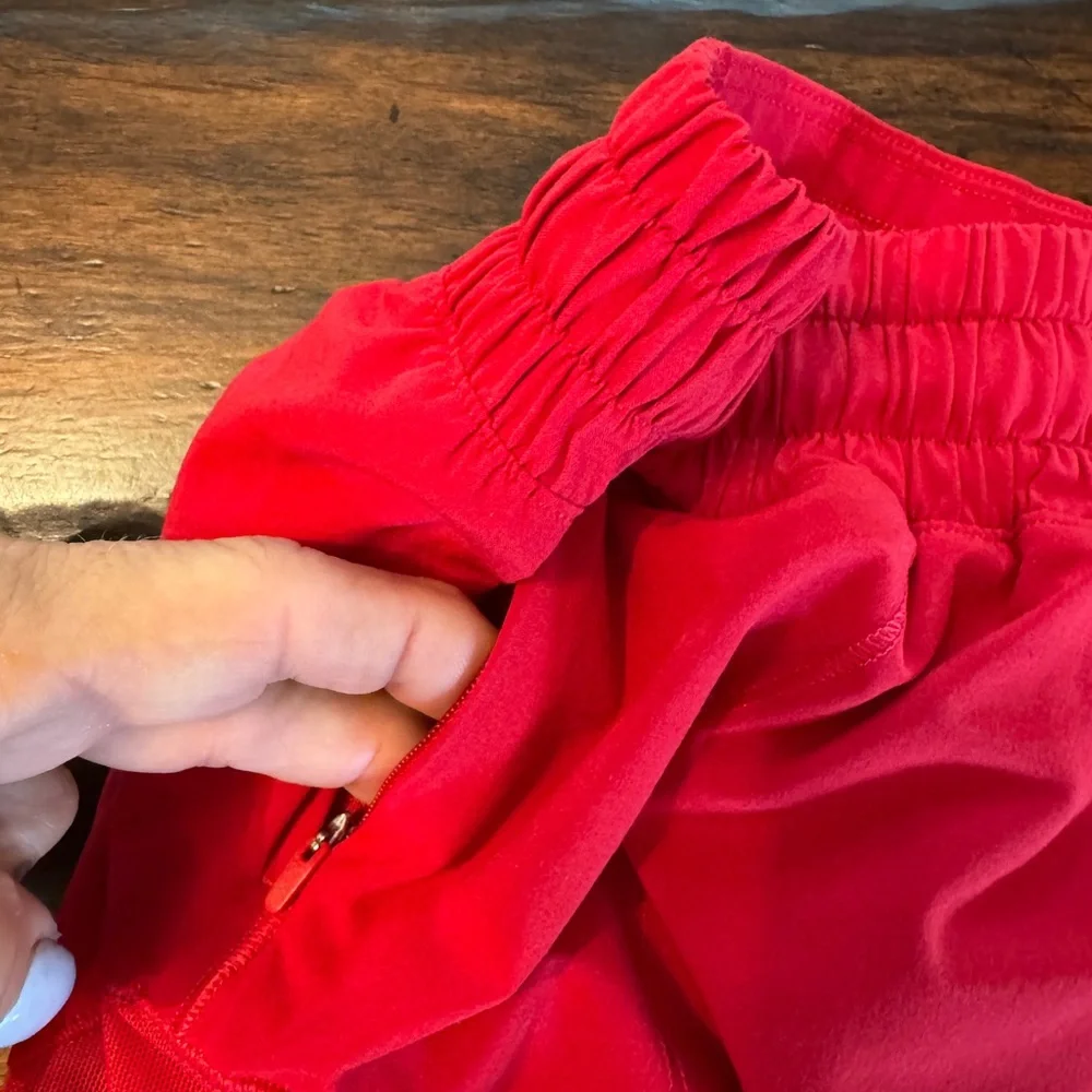 Women’s Lululemon Vibrant Red Athletic Shorts- Size 6 - Picture 8 of 8